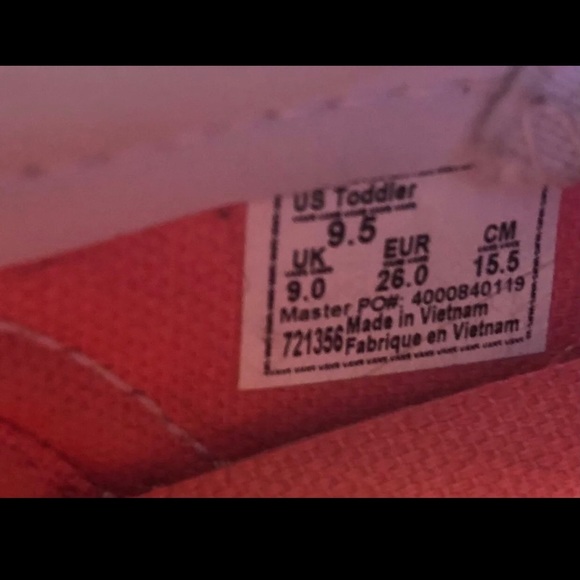 Girls VANS SZ-9.5 - Picture 7 of 7